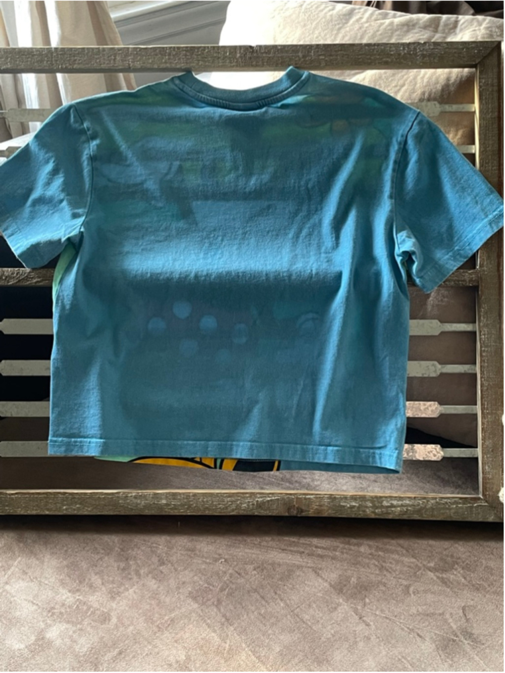 Disney Parks Retro Minnie Mouse Color Block Crop Top Graphic Tee XS - Picture 6 of 6